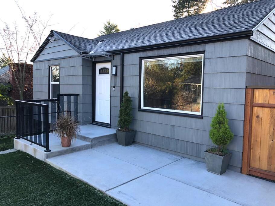 Cozy Crown Hill Carkeek Cottage W/3 Beds, Full Kitchen & Backyard In North Seattle Zewnętrze zdjęcie